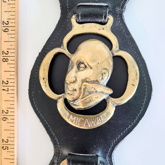 Vintage Brass Horse Medallions On Leather Harness Strap, Set Of Five Medallions - Picture 6 of 10